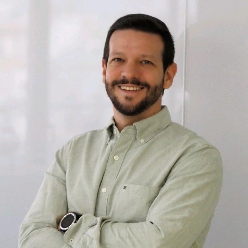 Carlos C.